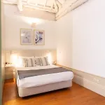 B Arts By Lovelystay Apartman