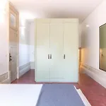 B Arts By Lovelystay Apartman
